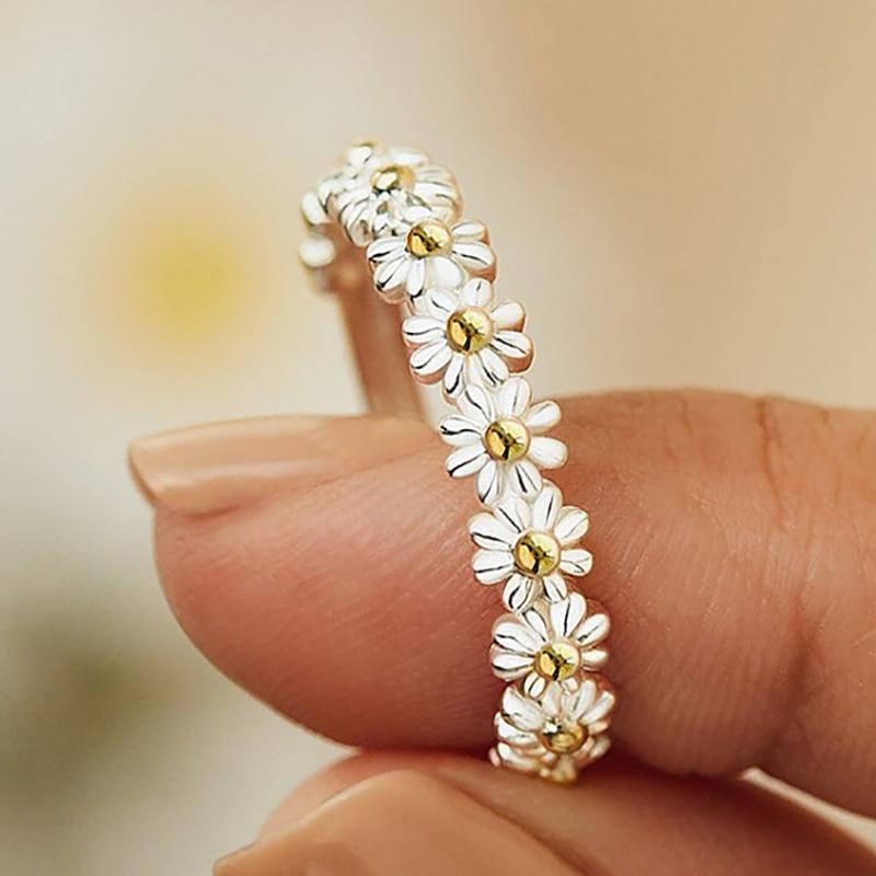 DELACROIX | BAGUE AJUSTABLE EN ARGENT AVEC MARGUERITE